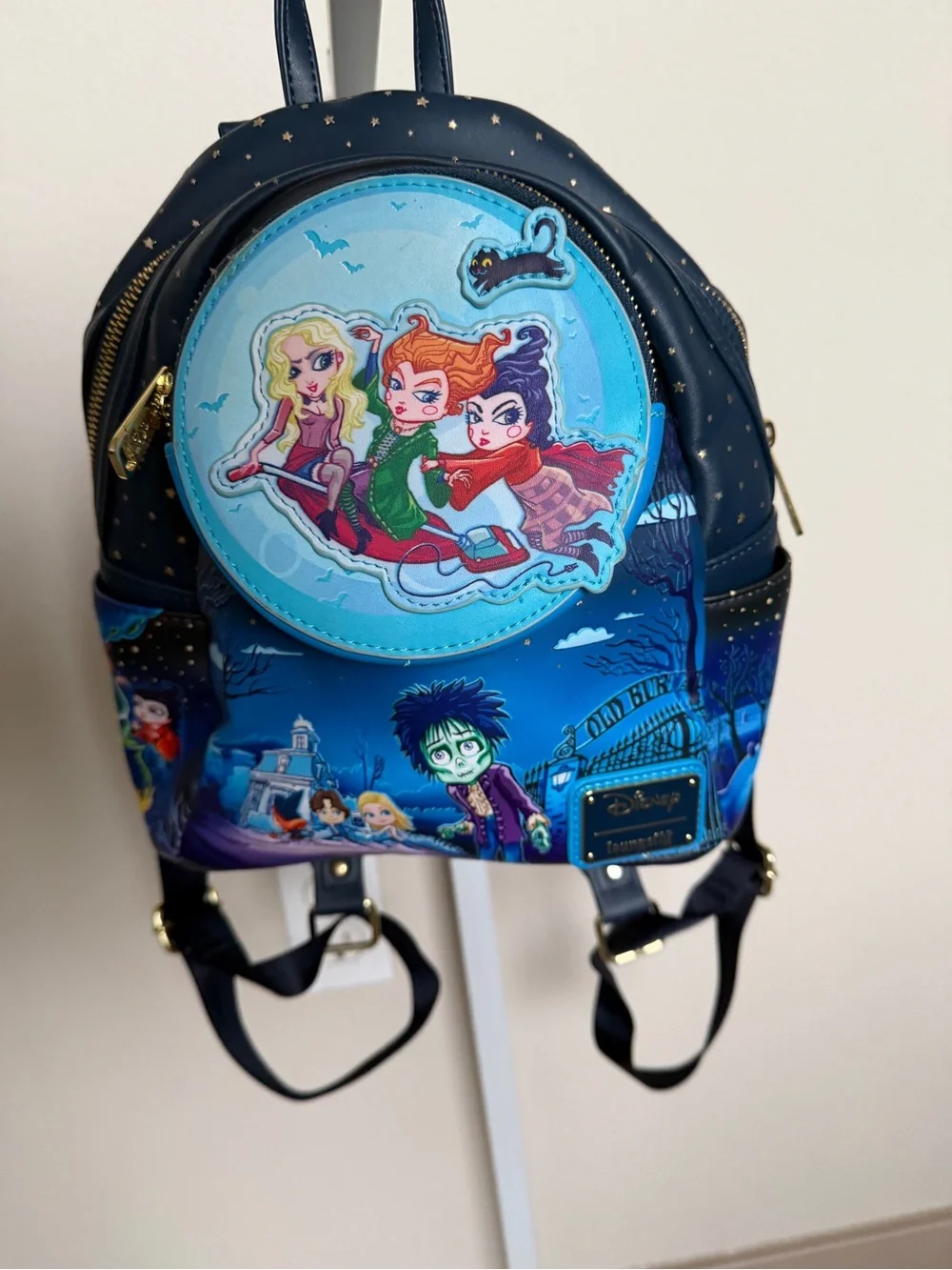 Disney Loungefly Hocus Pocus Glow-In-The-Dark Mini Backpack